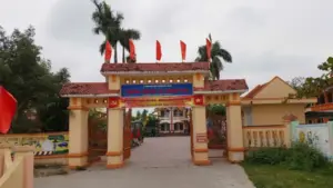 Quảng Trị: Đình chỉ công tác một hiệu trưởng để điều tra về tuyển dụng giáo viên