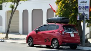 Sai lầm khi bảo quản ô tô trong mùa nắng nóng