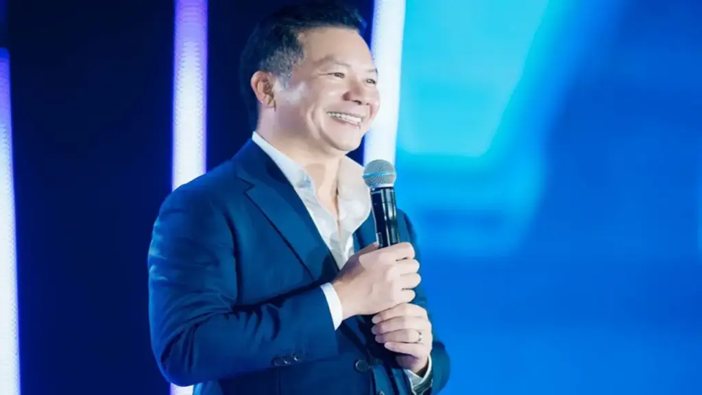 Shark Hưng nộp đơn từ chức ở Cen Land