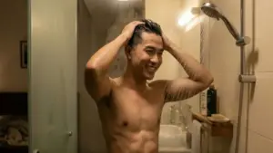 Tắm nước ấm giúp dễ ngủ, nhưng bao lâu là tốt nhất?