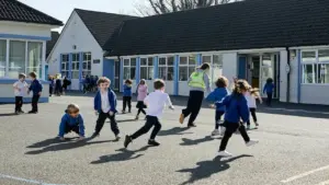 Thị trấn không cho trẻ em dùng smartphone