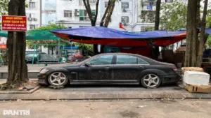 Thợ xe nói về khả năng phục hồi chiếc Mercedes-AMG S63 bỏ hoang gần 10 năm