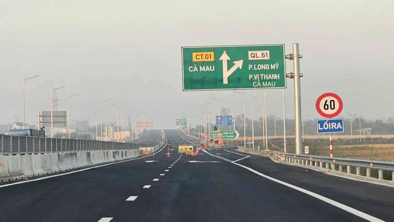 Thông xe lại tuyến chính cao tốc Hậu Giang - Cà Mau từ trưa 29-4