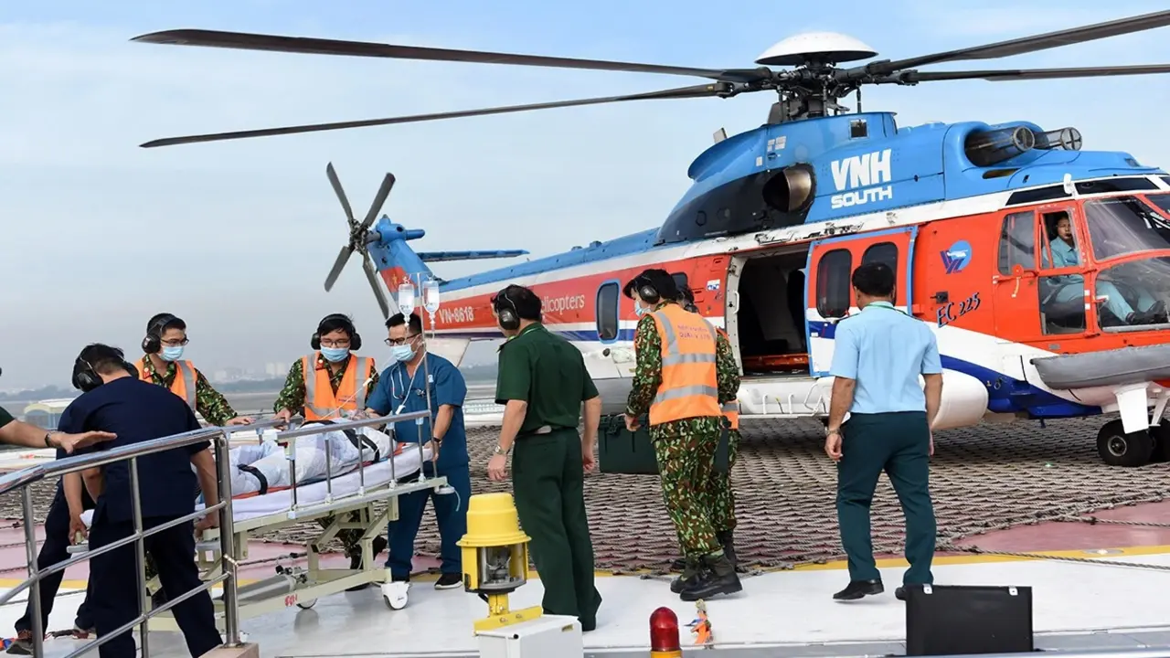 Thứ trưởng Bộ Y tế: Tập trung phát triển cấp cứu đường không, tránh kẹt xe giờ cao điểm