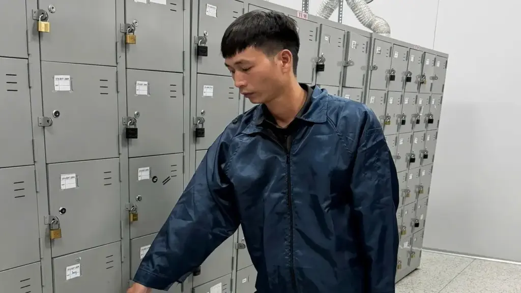 Tổ trưởng sản xuất trộm cắp hơn 20.000 linh kiện điện tử của doanh nghiệp