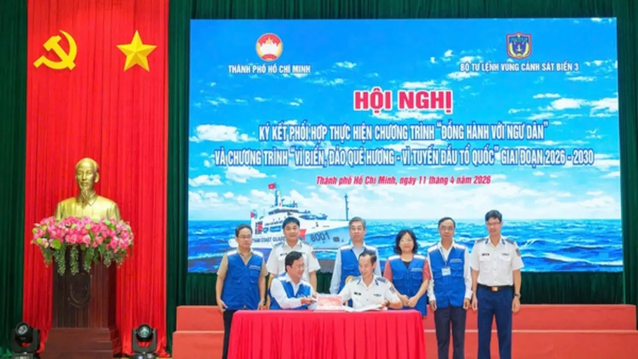 TP.HCM ký kết với Vùng Cảnh sát biển 3 tăng cường bảo vệ chủ quyền biển đảo