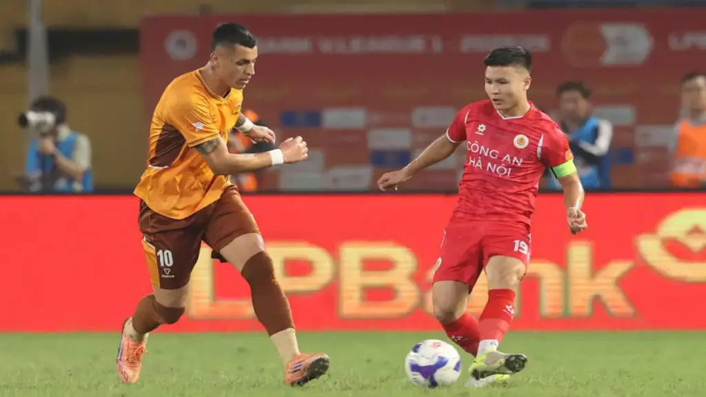 Tranh cãi sau đề xuất tăng ngoại binh cho các đội V-League