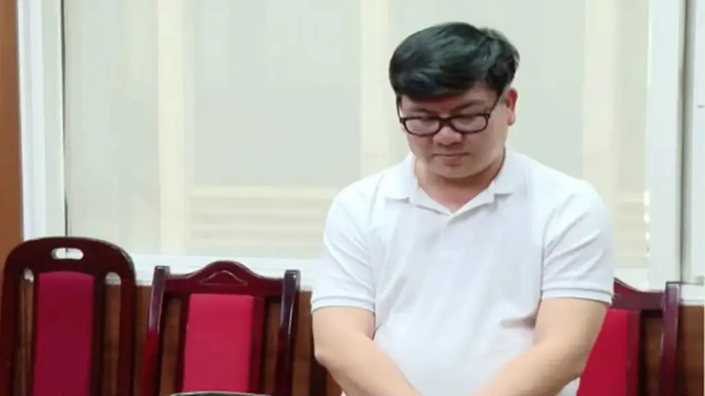 Trùm sản xuất kẹo Kera cho hoa hậu Thùy Tiên bị đề nghị truy tố