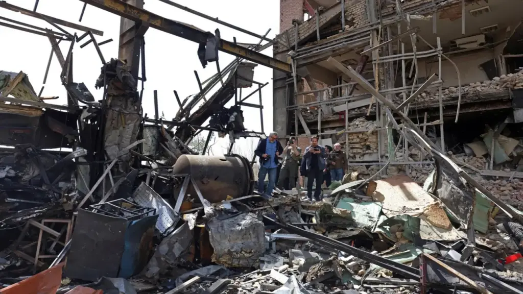 Trung Đông sáng 5-4: Israel chờ Mỹ bật đèn xanh tấn công cơ sở năng lượng Iran