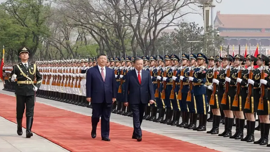 Trung Quốc bắn 21 loạt đại bác chào mừng Tổng Bí thư, Chủ tịch nước Tô Lâm
