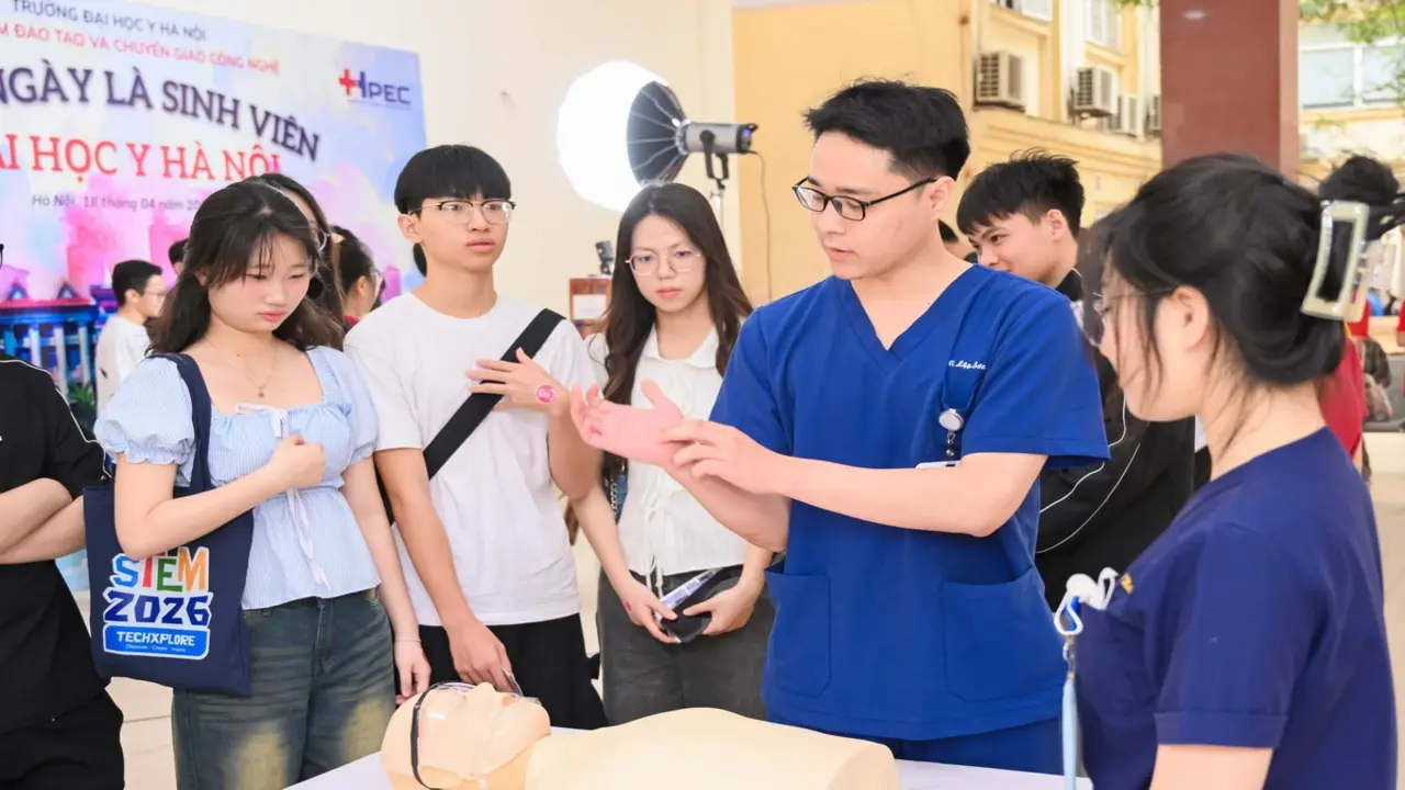 Trường đại học Y Hà Nội siết điều kiện tuyển thẳng thí sinh đoạt giải khoa học kỹ thuật