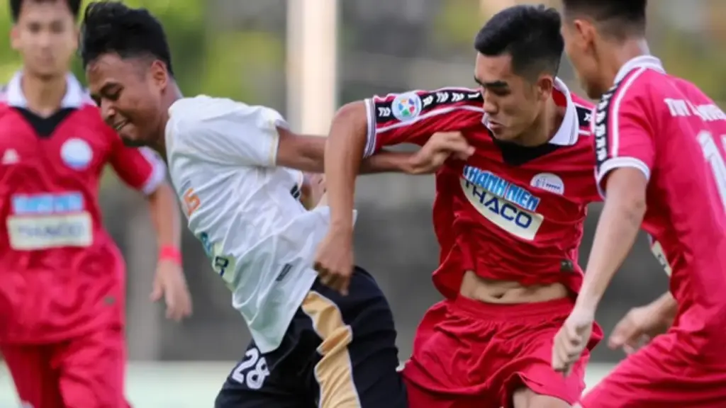 Trường ĐH Thủy lợi - Trường ĐH Nha Trang: Cuộc đấu nảy lửa