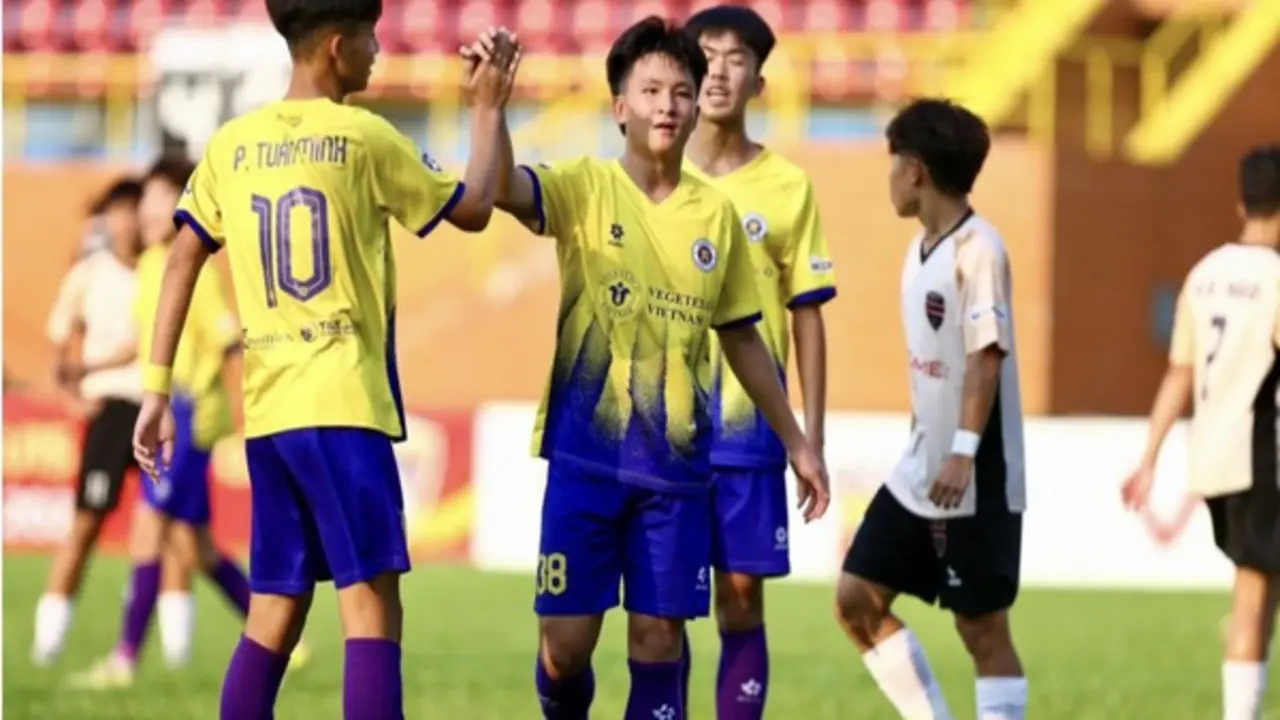 U.15 Hà Nội I thắng cực đậm ngày ra quân, tỷ số bất ngờ!