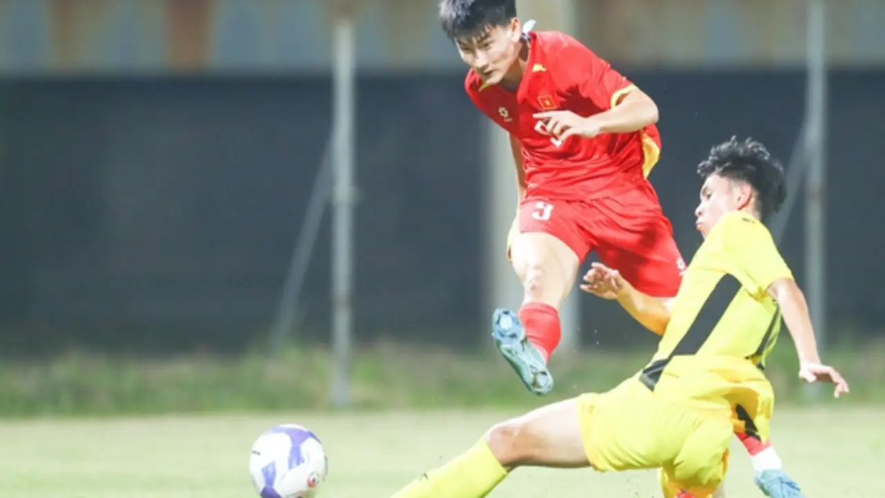 U.17 Việt Nam đấu Malaysia tranh HCV: CĐV cảnh báo về bài học chua xót ở SEA Games 25