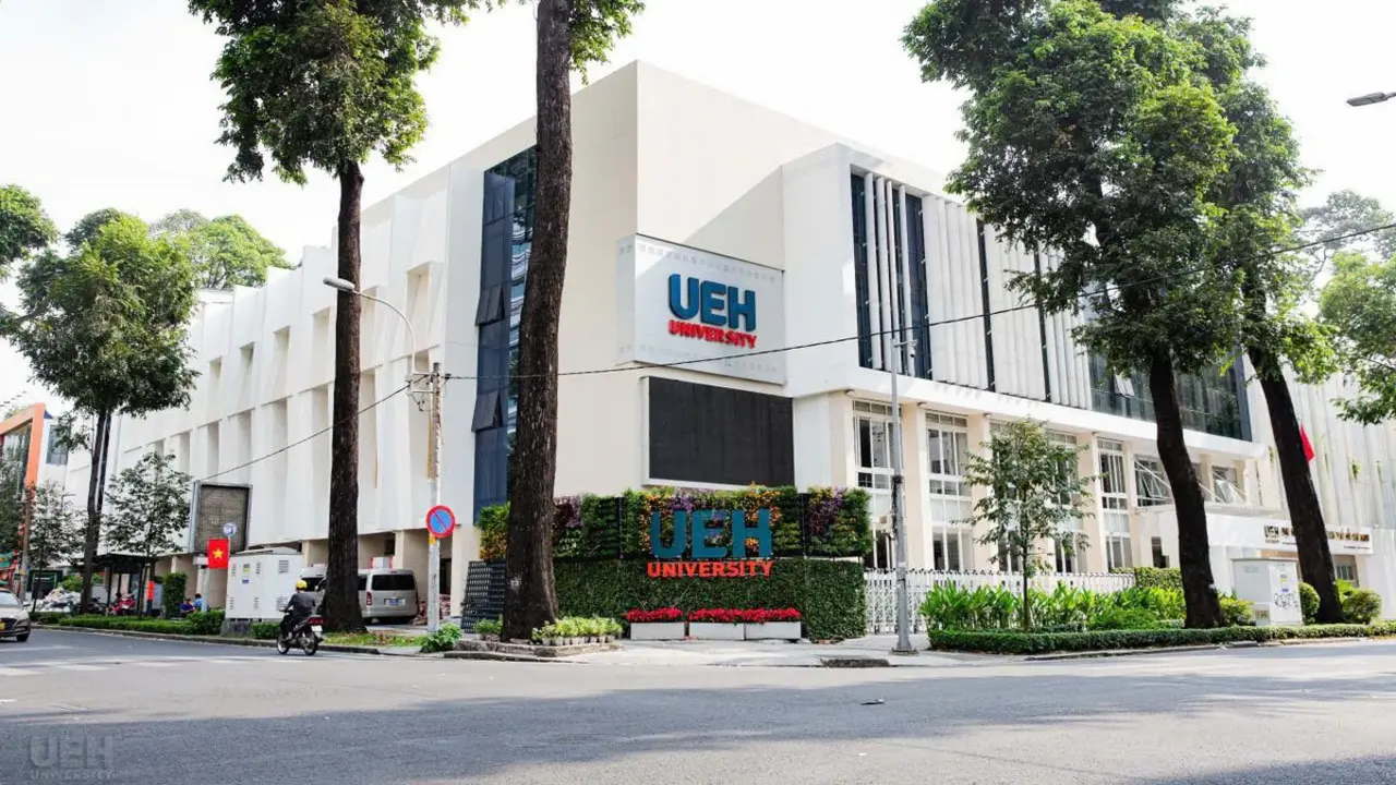 UEH: 22 hoạt động kết nối cộng đồng hướng đến kỷ niệm 50