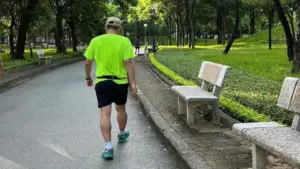 Vì sao bạn càng lớn tuổi cơ thể càng dễ mệt?