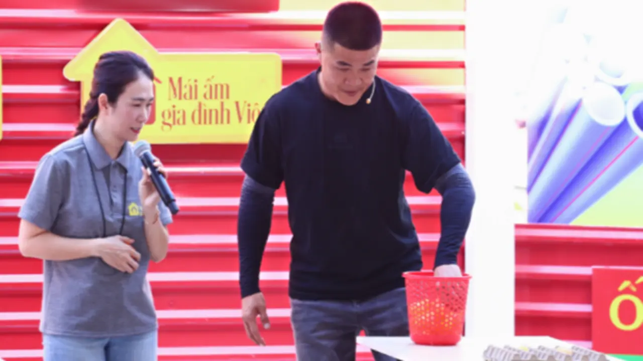Vì sao 'nam vương boxing' Trương Đình Hoàng quyết tham gia show thực tế dù chấn thương?