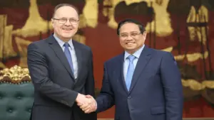 Việt Nam ngoại giao năng lượng không ngừng để giảm tác động của xung đột Trung Đông