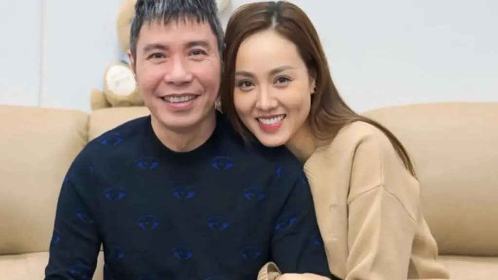 Vợ NSND Công Lý nói về hôn nhân, tiết lộ chuyện chưa có con sau 5 năm