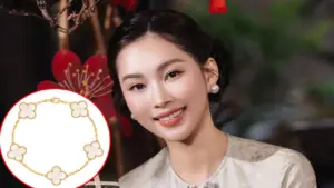 'Vòng may mắn' trăm triệu đồng của sao Việt