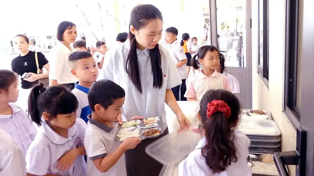 Vụ 300 tấn heo bệnh vào chợ, trường học: Phụ huynh đề xuất tour tham quan cơ sở cung cấp