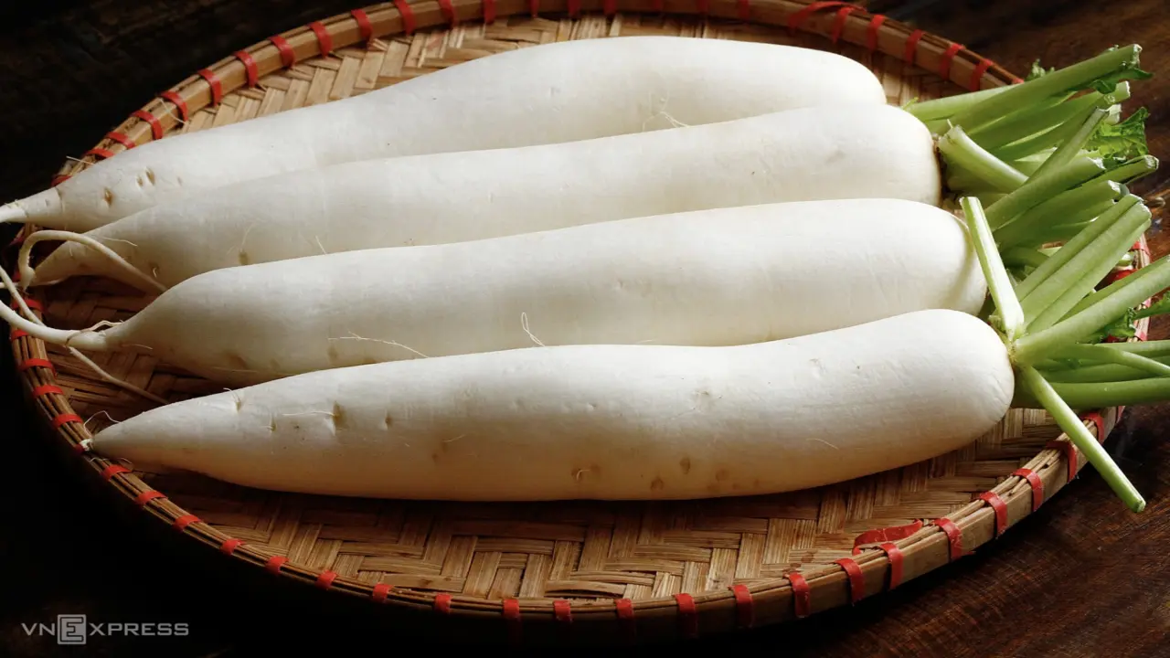 5 thực phẩm quen thuộc giúp 'hạ nhiệt' mùa nắng nóng
