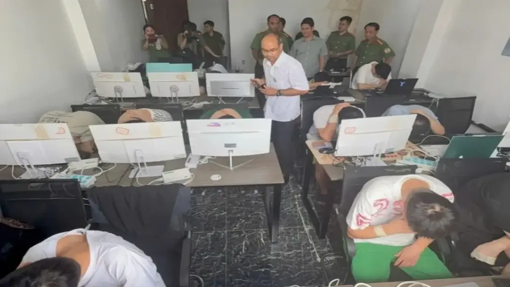 85 người nước ngoài thuê khách sạn ở TPHCM nghi lập "trung tâm" lừa đảo