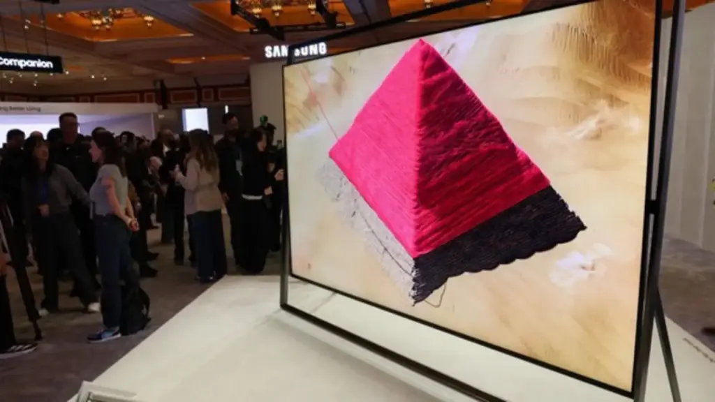 AI TV có thật sự thông minh hơn Smart TV truyền thống?