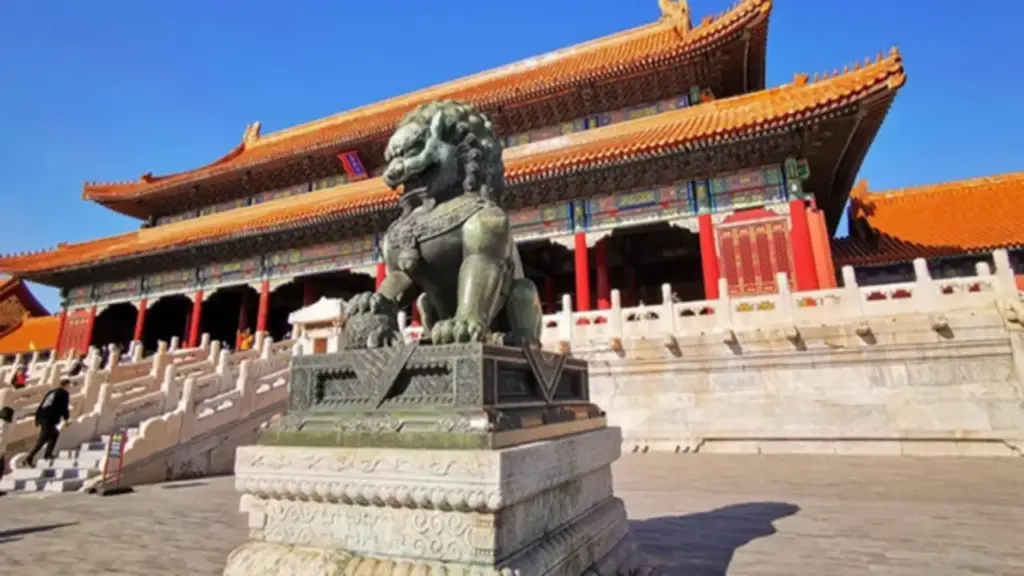 Ẩn ý kinh ngạc trong Tử Cấm Thành: Vì sao sư tử đá lại được khắc với đôi tai cụp?