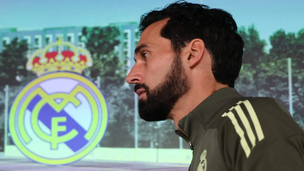 Arbeloa rời Real, dọn đường để Mourinho trở lại