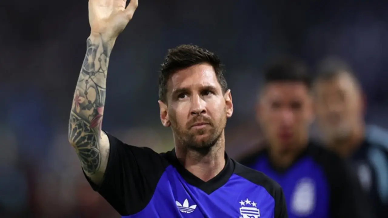 Argentina bất ngờ lùi thời hạn công bố danh sách dự World Cup, hồi hộp chờ Messi tự quyết