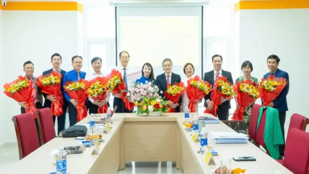 Băn khoăn đề xuất miễn phản biện độc lập nghiên cứu sinh có bài báo quốc tế