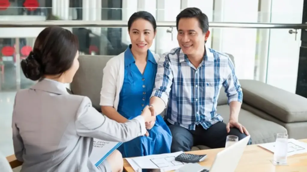 Bảo hiểm nhân thọ: Người Việt từ e ngại chuyển sang coi là thiết yếu