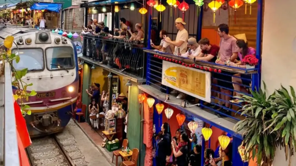 Báo Mỹ nói lý do du khách hãy đến Hà Nội