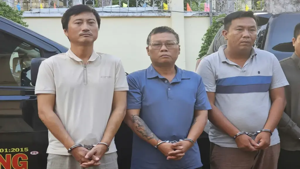Bắt chủ Công ty mua bán nợ Song Long và 16 nhân viên ở TPHCM