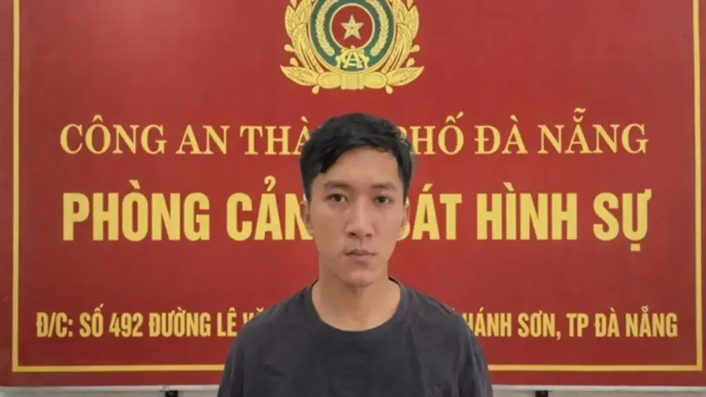 Bắt đối tượng ban ngày giả khách du lịch, ban đêm đột nhập nhà thờ trộm tài sản
