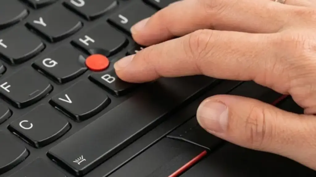 Bí mật sau 'chấm đỏ' trên bàn phím laptop ThinkPad