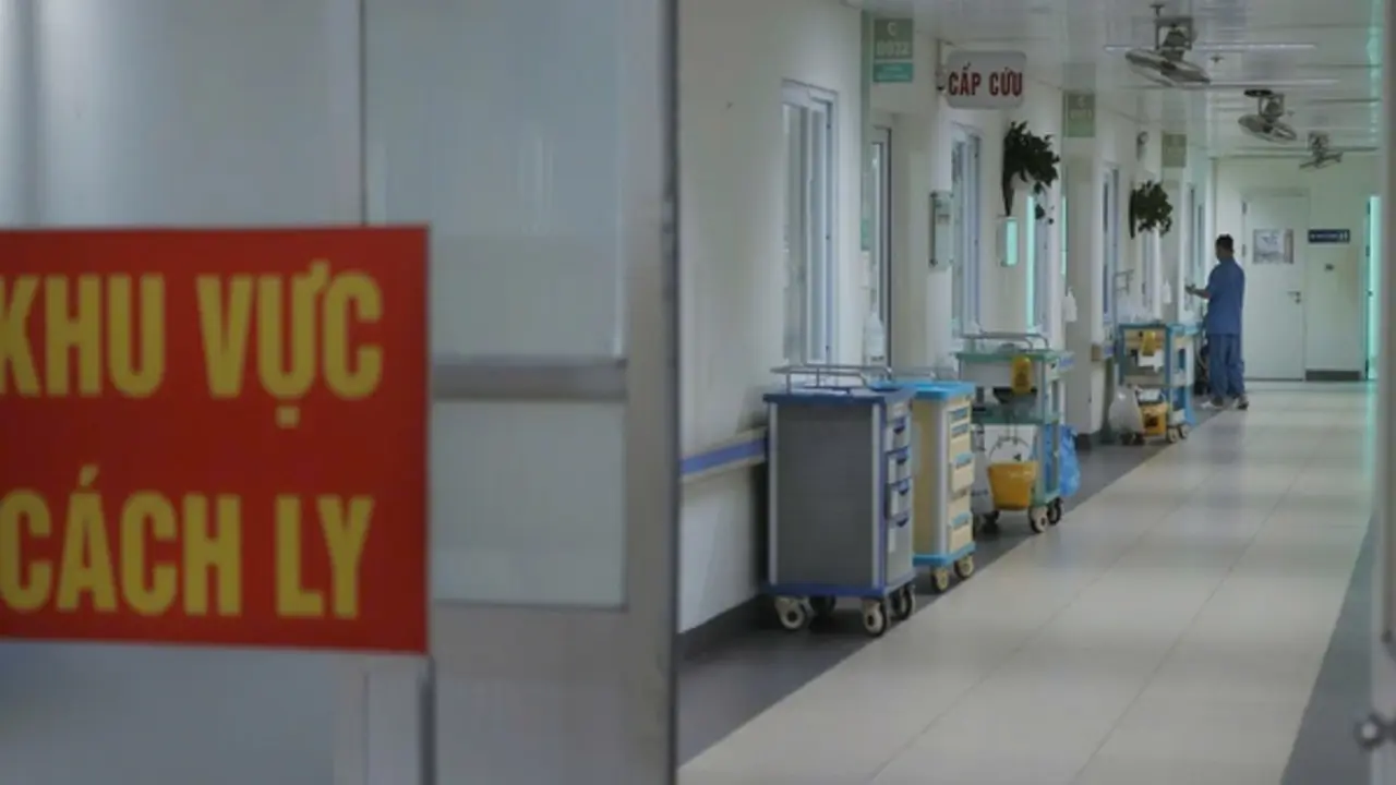 Bộ Y tế báo cáo khẩn về dịch bệnh Ebola
