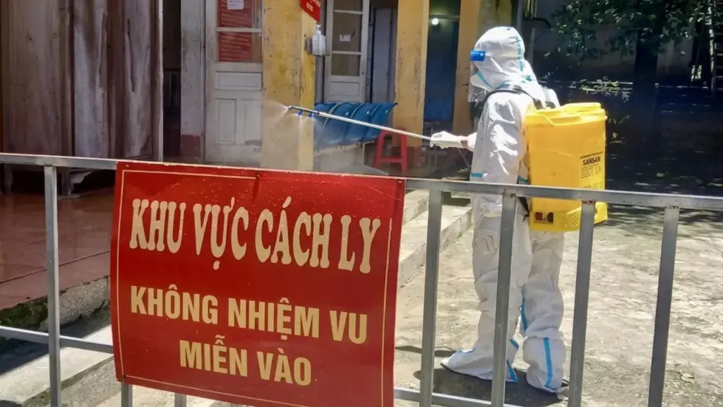 Bộ Y tế cập nhật dấu hiệu nhận biết bị nhiễm vi rút Ebola