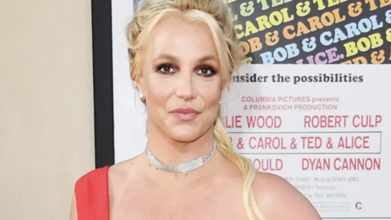 Britney Spears ra sao sau khi nhận án phạt?