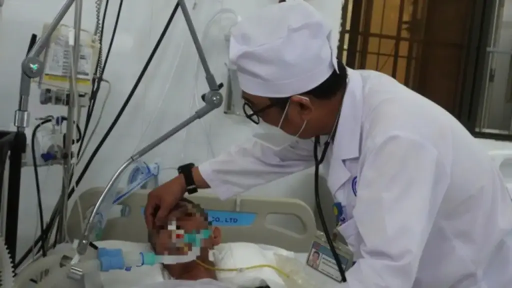 Cà Mau: Nhậu liên tục 11 tiếng, 1 người tử vong nghi do ngộ độc rượu
