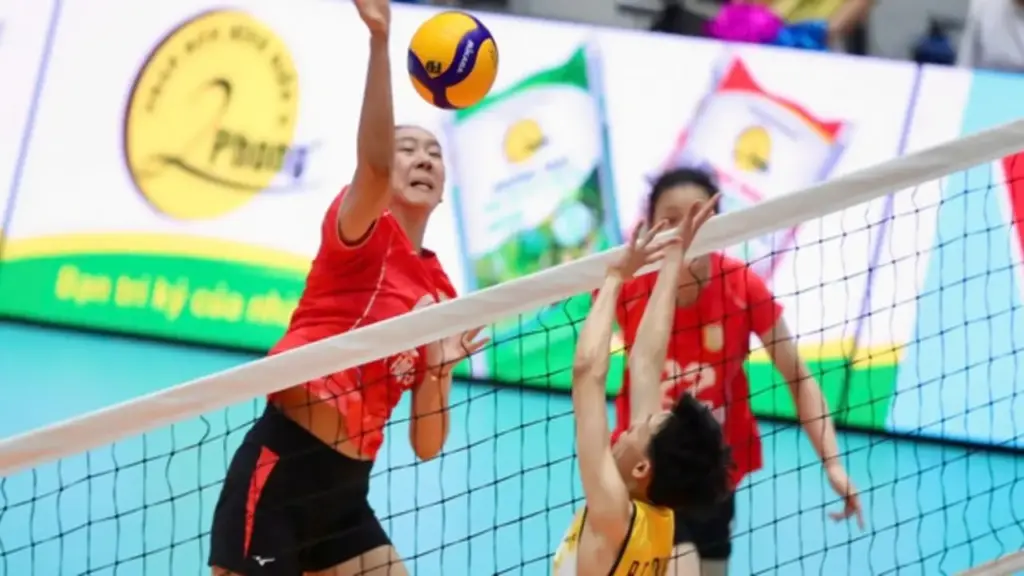 Các tay đập 'khủng long" đưa CLB Giang Tô vào chung kết Cúp bóng chuyền VTV9-Bình Điền