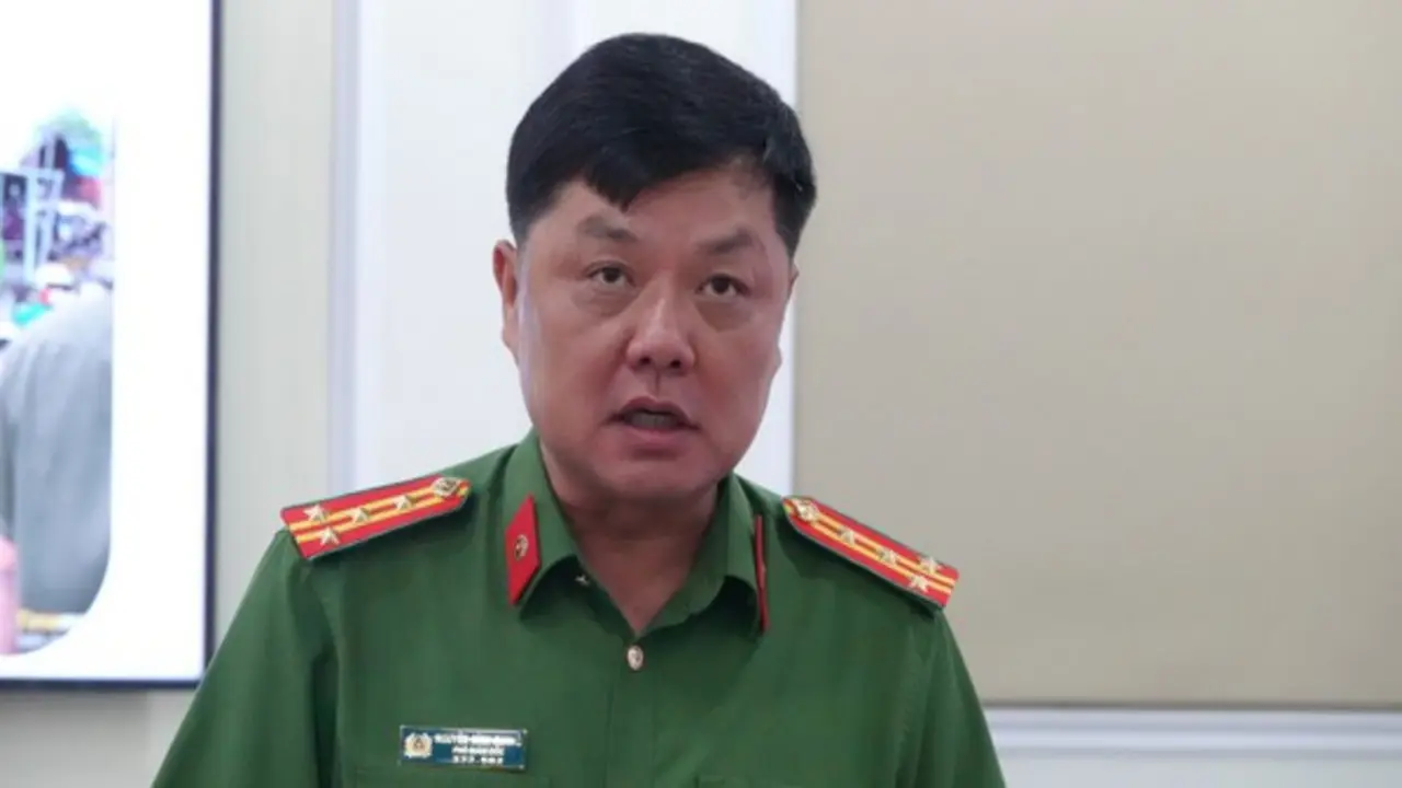 Cao điểm xử lý lấn chiếm vỉa hè: Công an TP.HCM phạt 408 bãi xe không phép