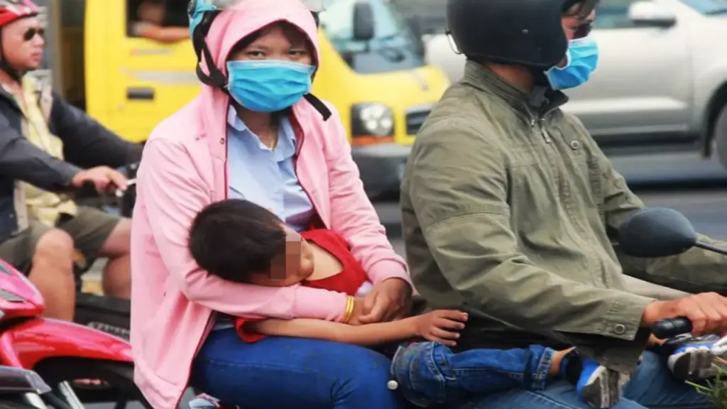 Cấp cứu trẻ sốc nhiệt nguy kịch ở TPHCM, cảnh báo nguy cơ tổn thương não