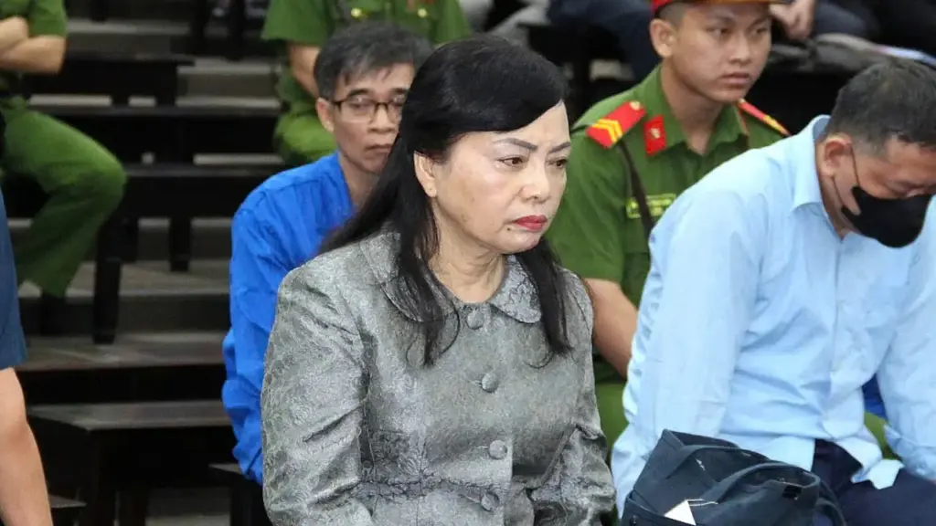 Cấp dưới khai chọn nhà thầu sau gợi ý của Bộ trưởng Kim Tiến