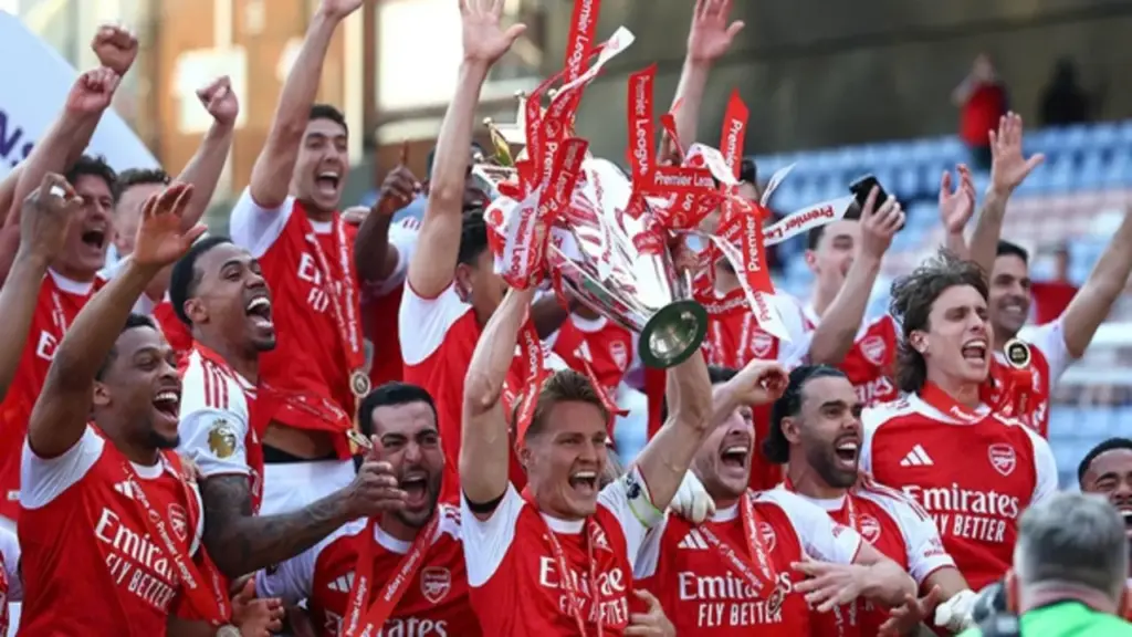 Champions League: Arsenal và nỗi ám ảnh 'chung kết châu Âu'
