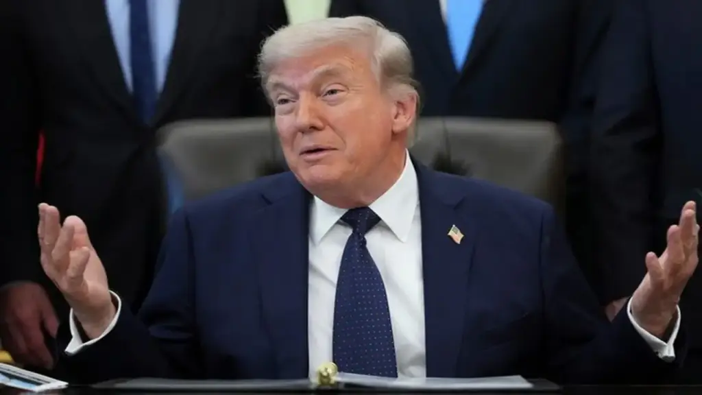 Chưa xong với Iran, ông Trump đã kêu gọi khối Trung Đông bắt tay với Israel