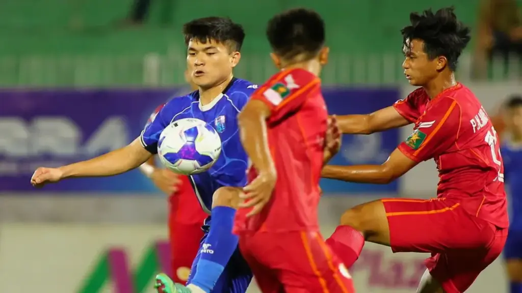 CLB Quảng Ninh trụ hạng thành công