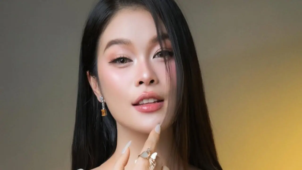 Cô gái từng 'gây sốt' khi hát bolero ra sao sau 2 lần giành quán quân?