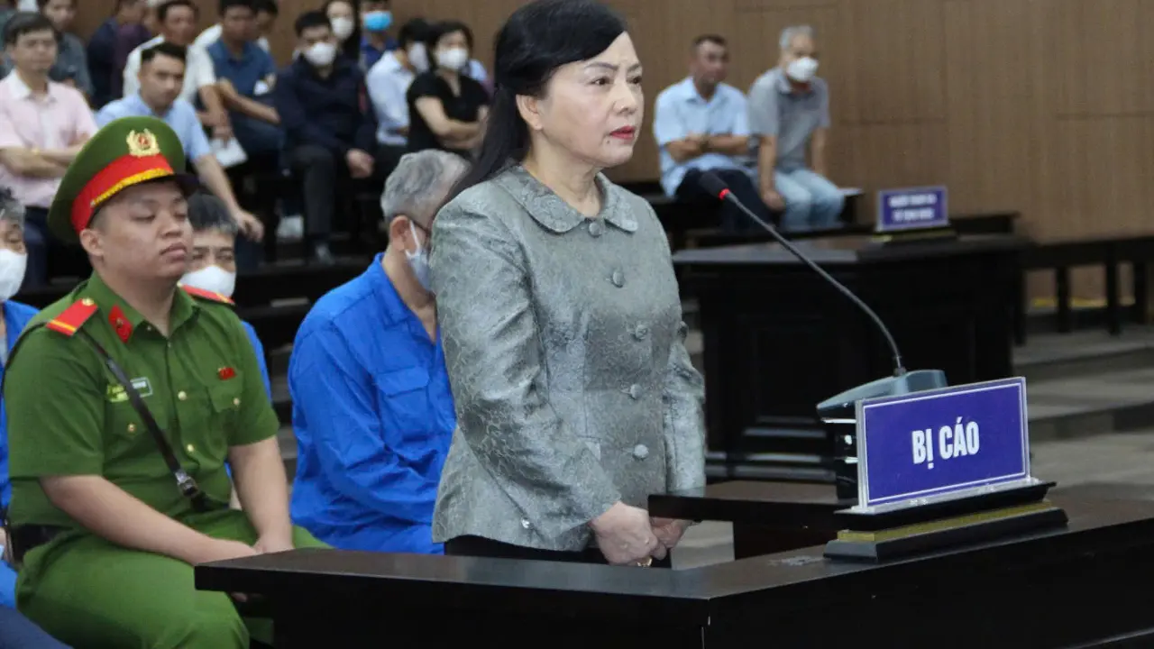 Cựu Bộ trưởng Nguyễn Thị Kim Tiến bị tuyên 6 năm tù, bồi thường 108 tỷ đồng
